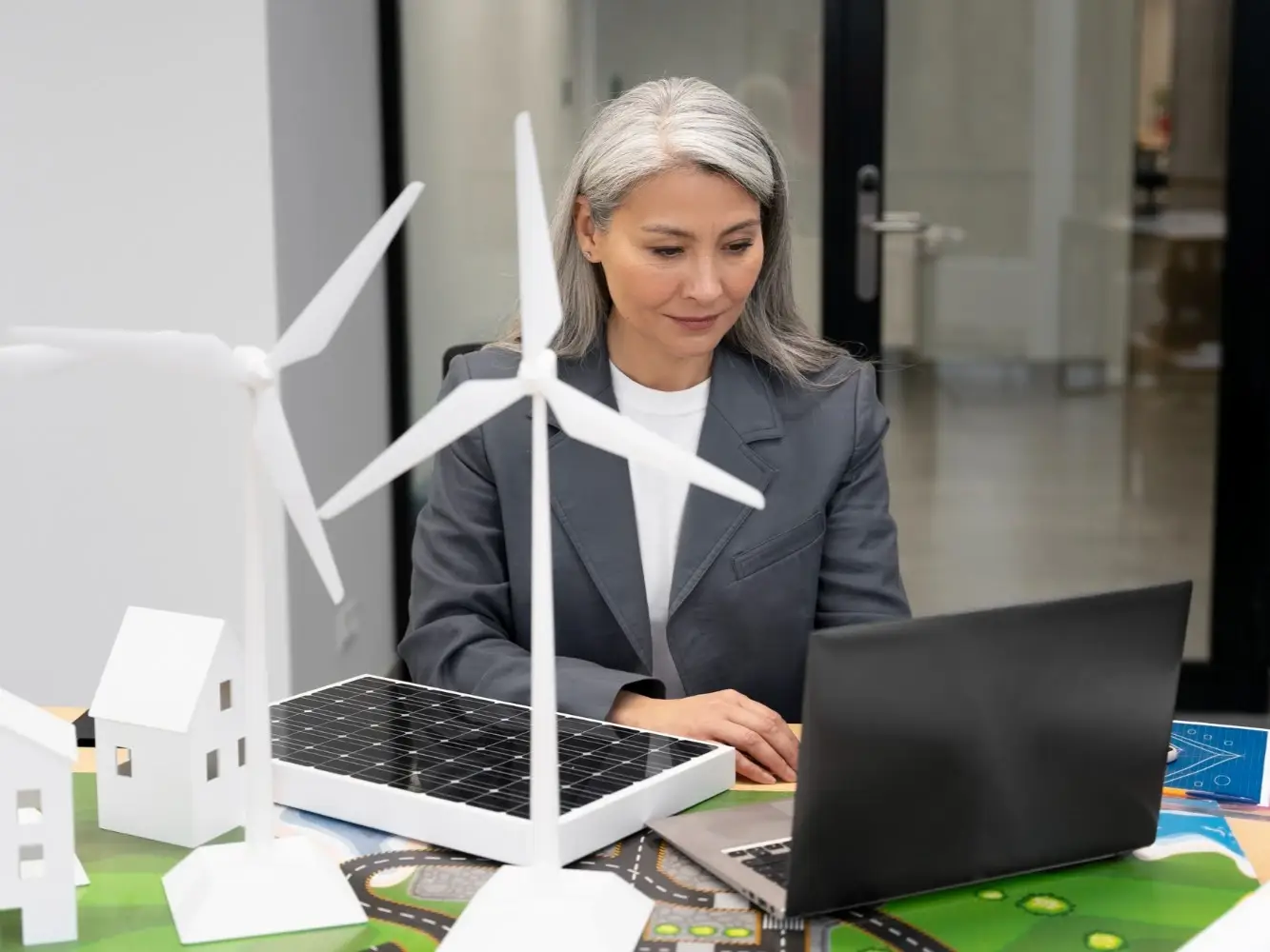 girl-planning-for-alternative-energies